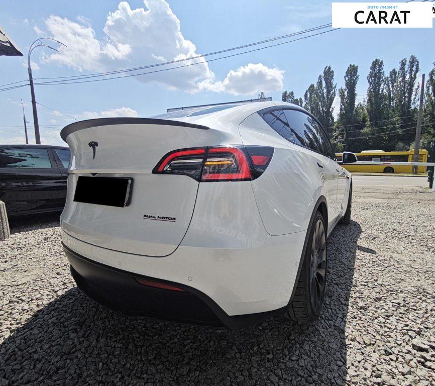 Tesla Model Y 2021