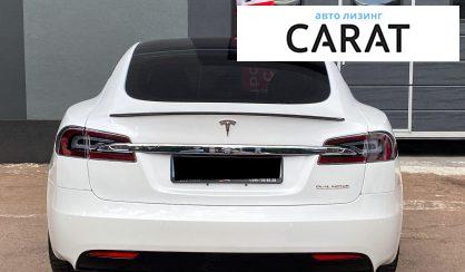 Tesla Model S 2020