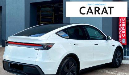 Tesla Model Y 2025