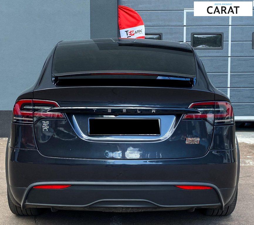 Tesla Model X 2024