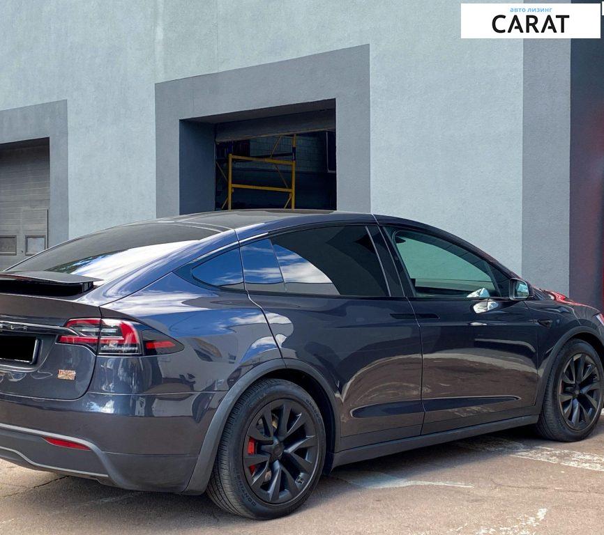 Tesla Model X 2024