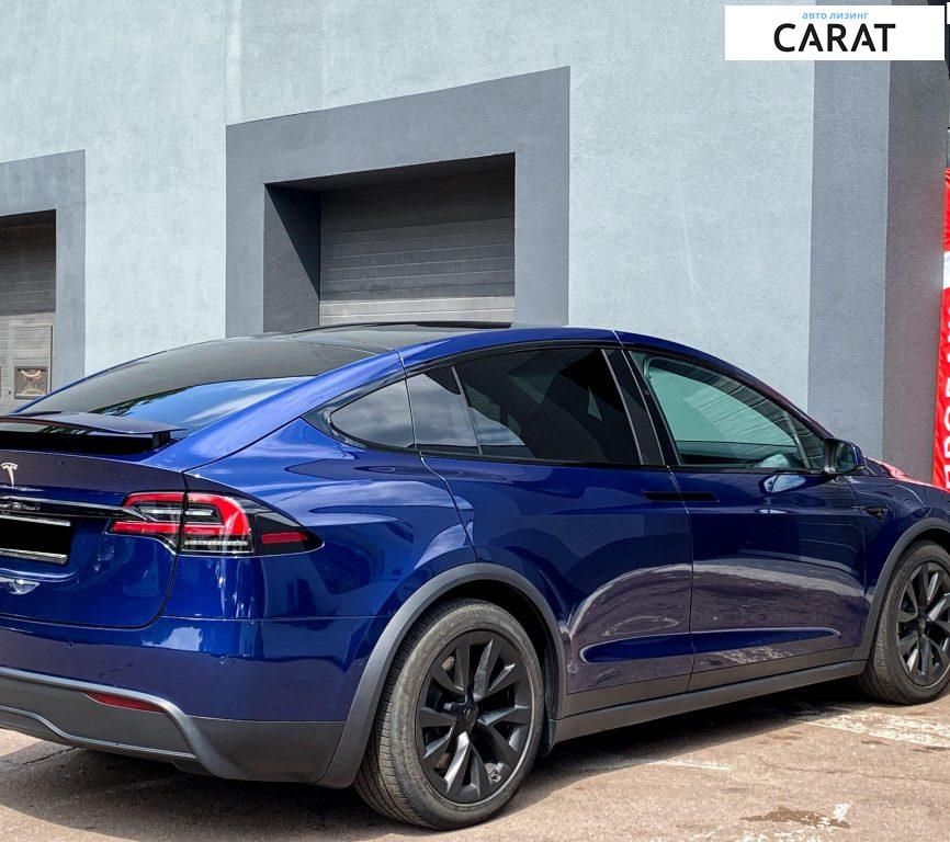 Tesla Model X 2022