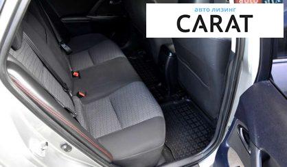 Toyota Avensis 2011
