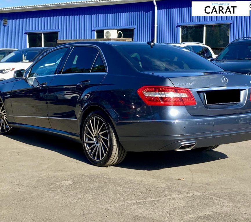 Mercedes-Benz E-Class 2011