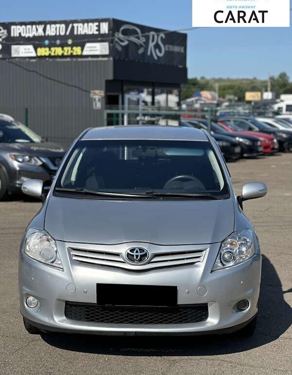 Toyota Auris 2012