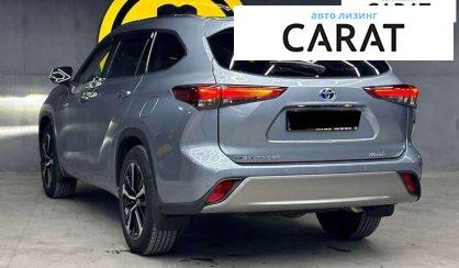 Toyota Highlander 2021