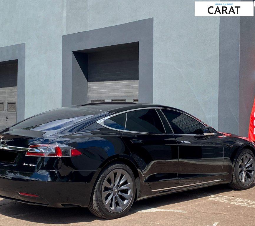 Tesla Model S 2019