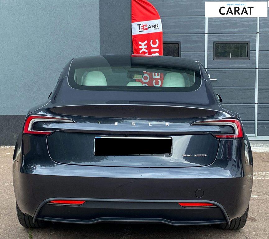 Tesla Model 3 2024