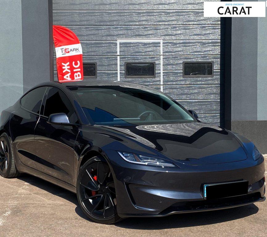 Tesla Model 3 2024