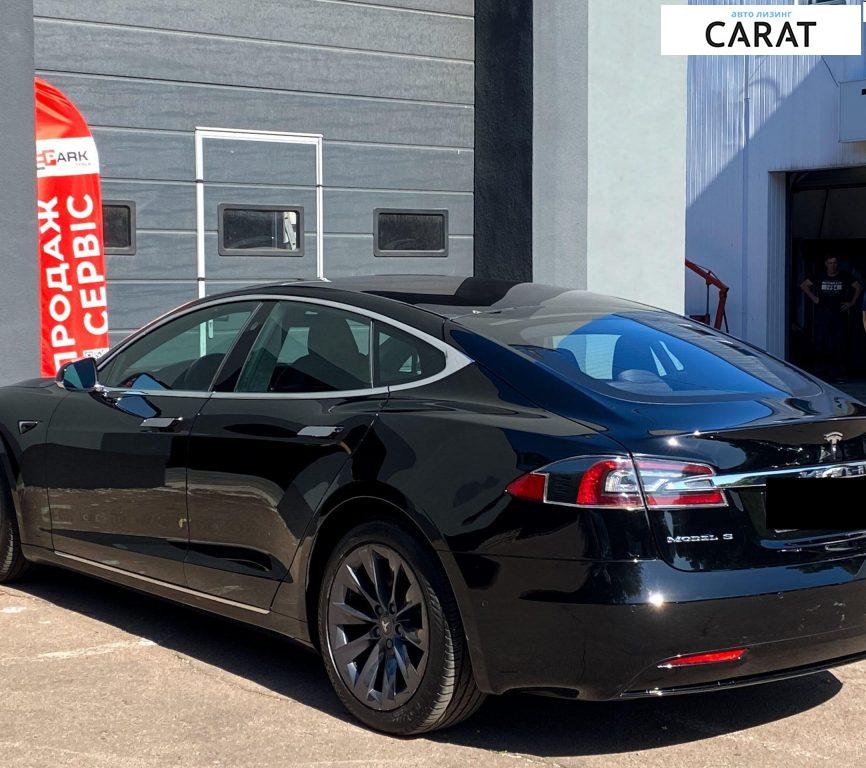 Tesla Model S 2019