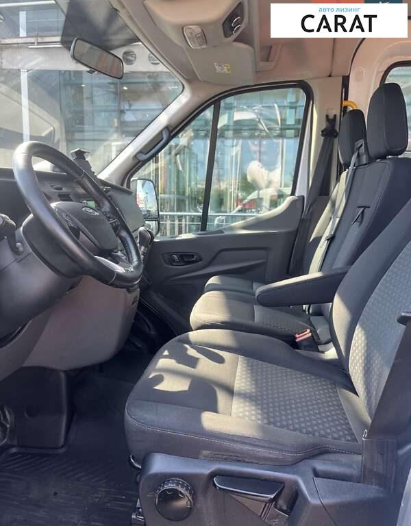 Ford Transit 2021