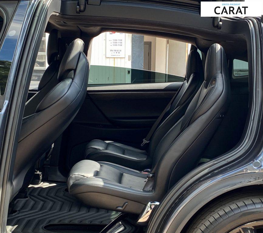 Tesla Model X 2019