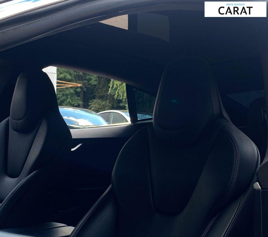 Tesla Model S 2019