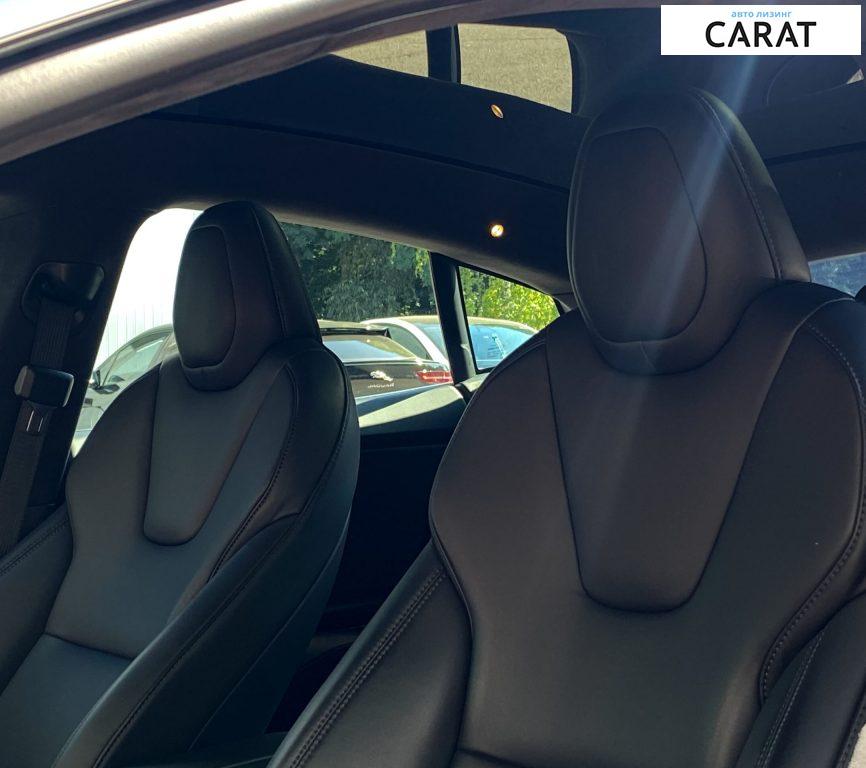 Tesla Model S 2019