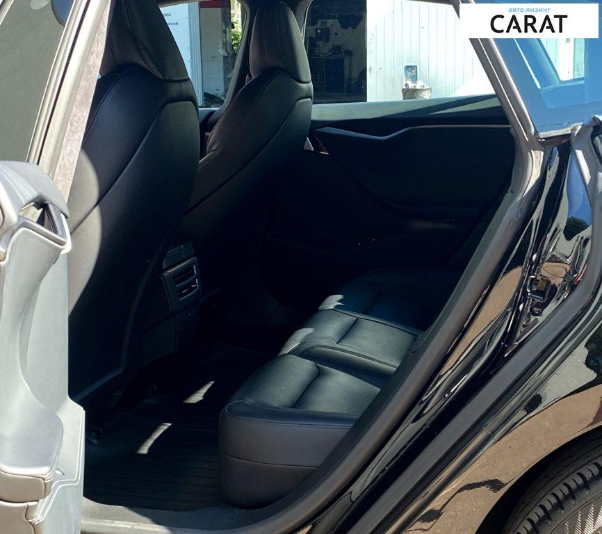 Tesla Model S 2019