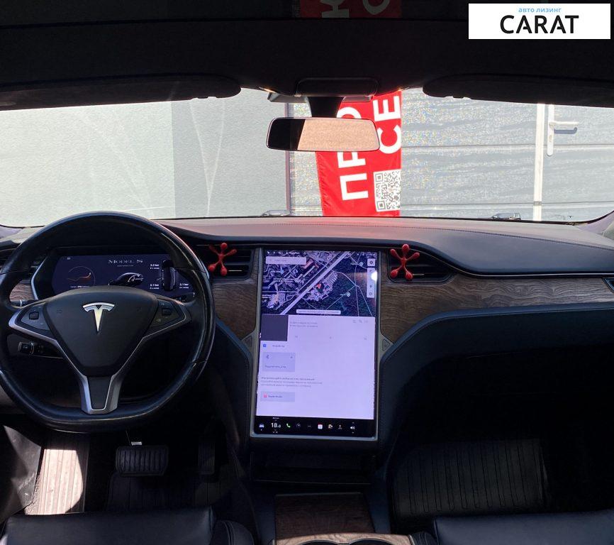 Tesla Model S 2019