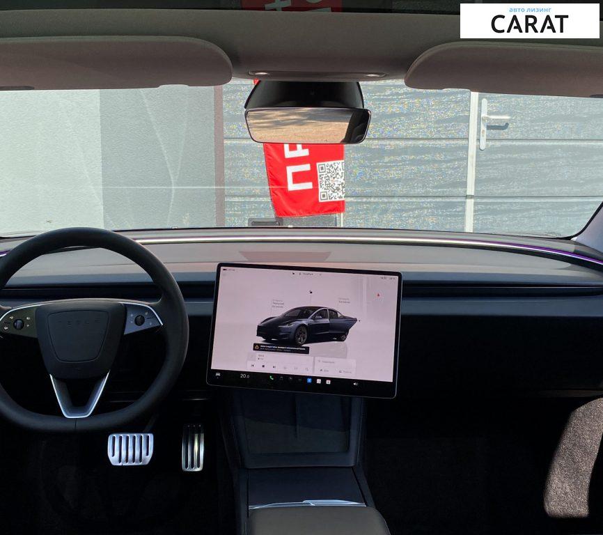 Tesla Model 3 2024