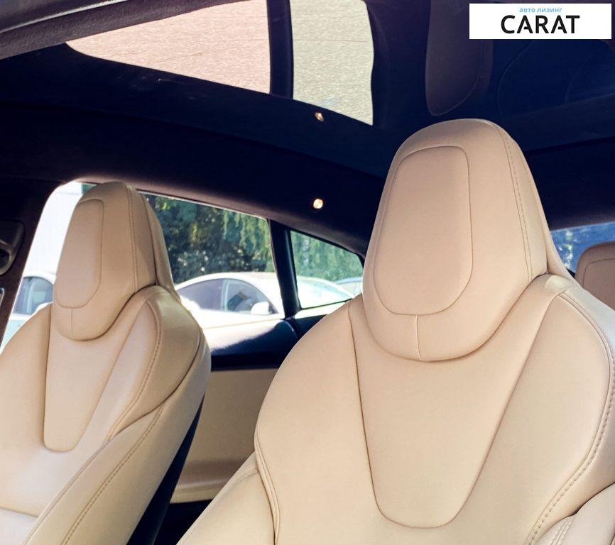 Tesla Model S 2019