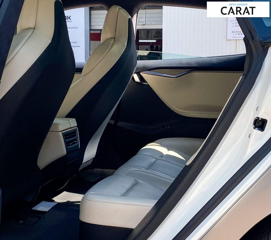 Tesla Model S 2019