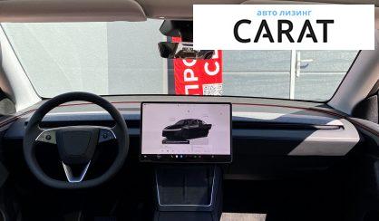 Tesla Model Y 2025