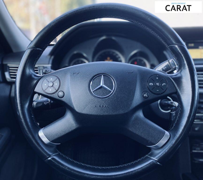 Mercedes-Benz E-Class 2011