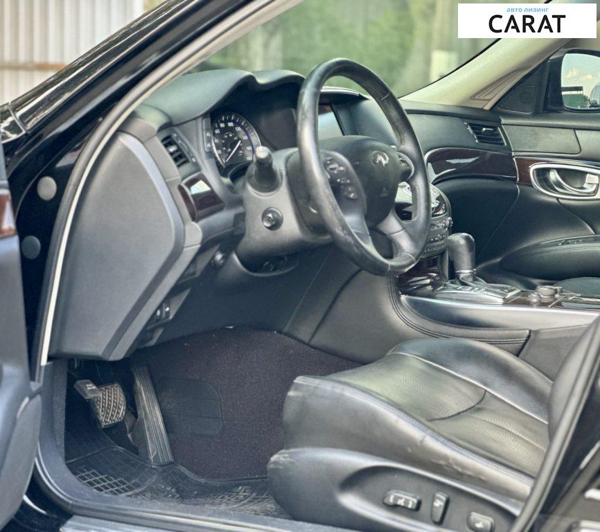 Infiniti M37 2012