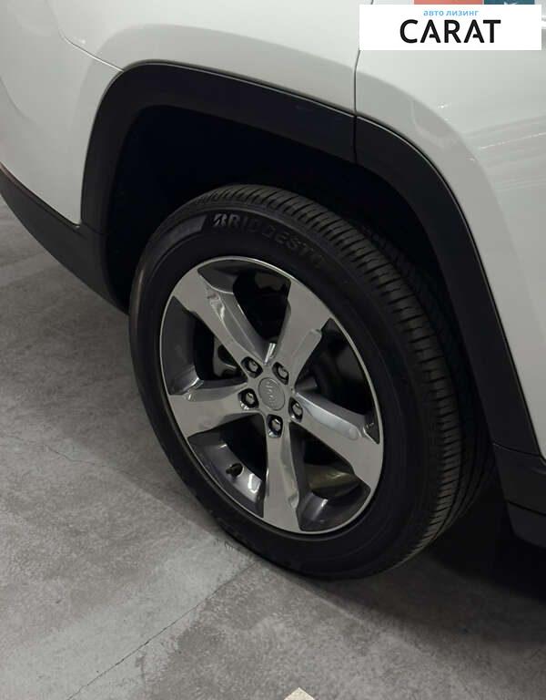Jeep Grand Cherokee 2021