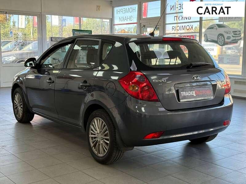 Kia Optima 2011 Kia Optima 2011