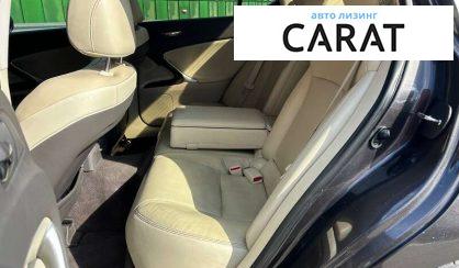 Lexus IS 2010
