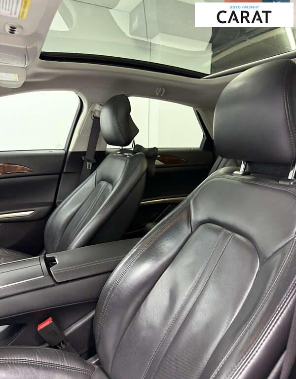 Lincoln MKZ 2013