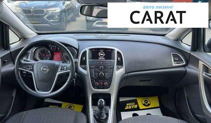 Opel Astra 2013
