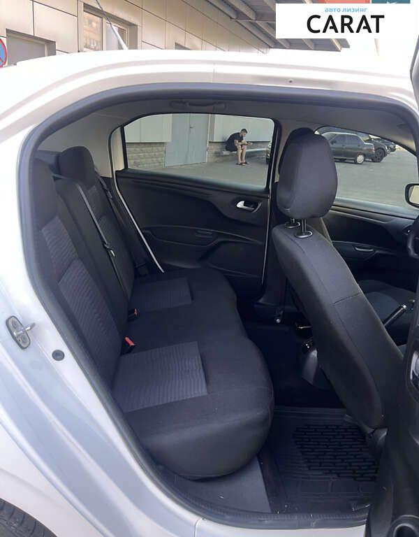 Peugeot 301 2013