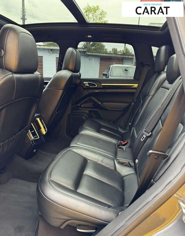 Porsche Cayenne 2015