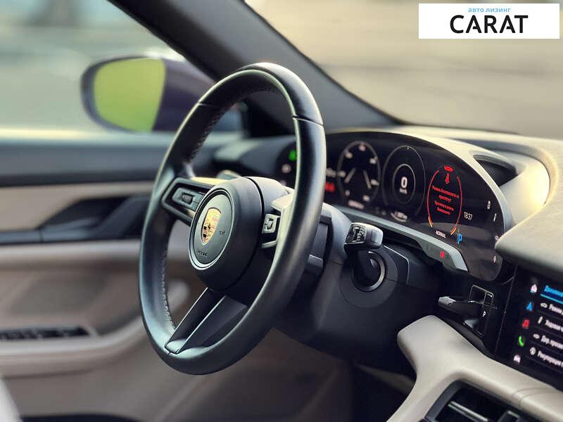 Porsche Taycan 2021 Porsche Taycan 2021