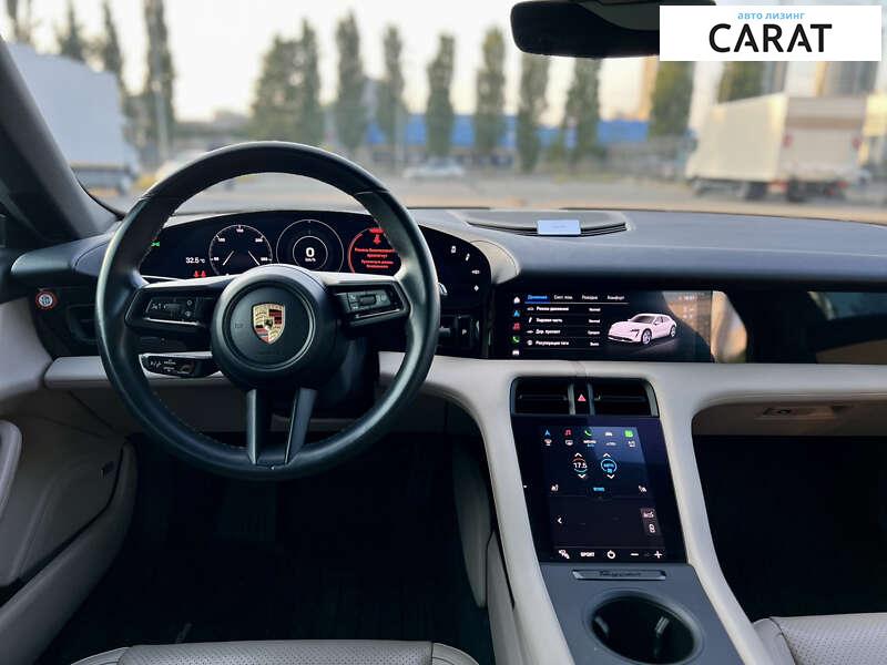 Porsche Taycan 2021 Porsche Taycan 2021