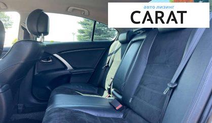 Toyota Avensis 2012