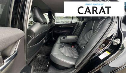 Toyota Camry 2019
