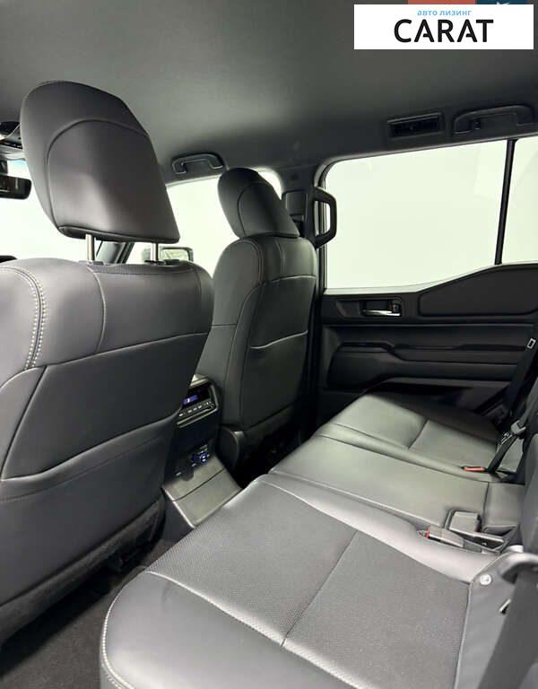 Toyota Land Cruiser Prado 2024