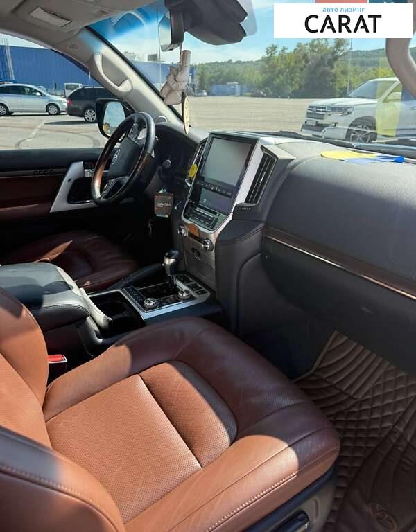 Toyota Land Cruiser 2018
