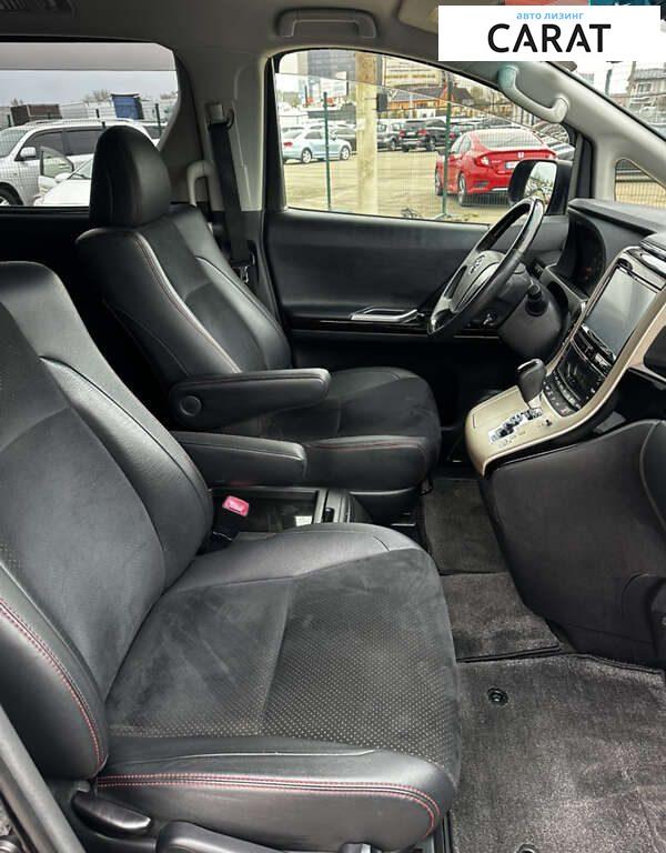 Toyota Vellfire 2014