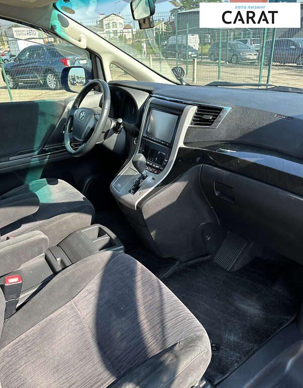 Toyota Vellfire 2014