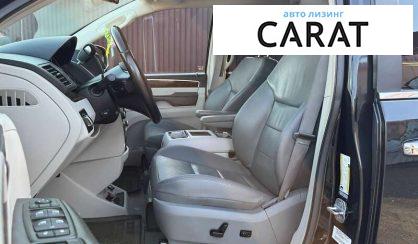 Volkswagen Routan 2013