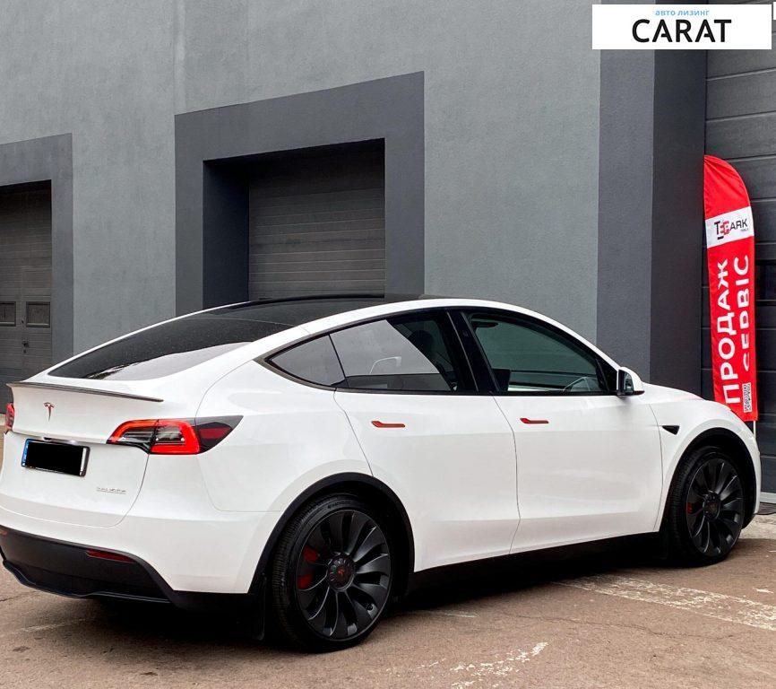 Tesla Model Y 2024