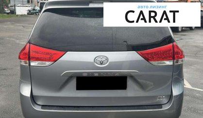 Toyota Sienna 2012