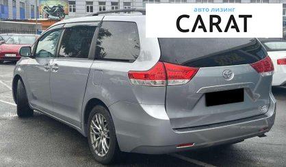 Toyota Sienna 2012