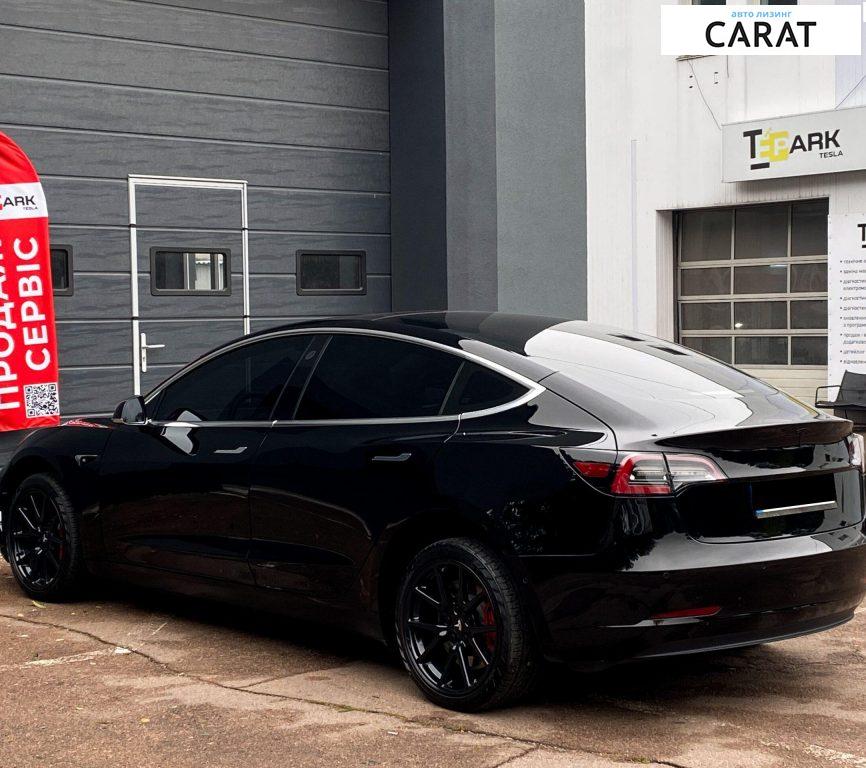 Tesla Model 3 2020