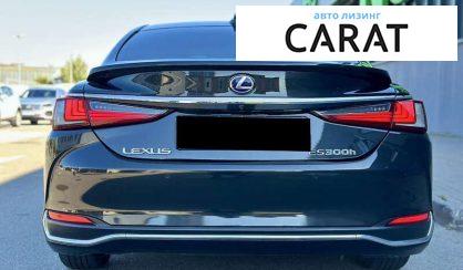 Lexus ES 2019