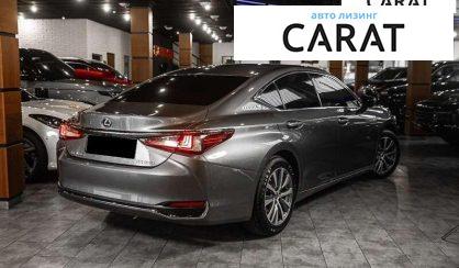 Lexus ES 2019