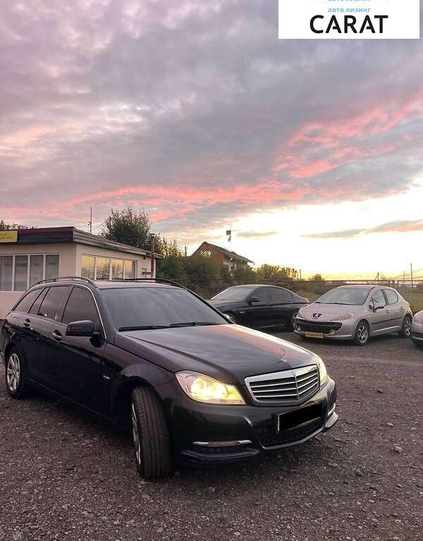 Mercedes-Benz C-Class 2011
