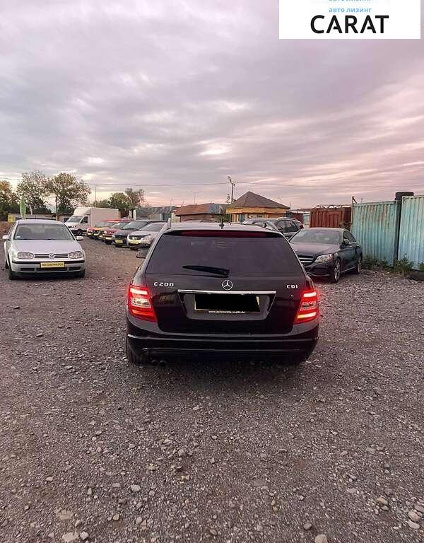 Mercedes-Benz C-Class 2011